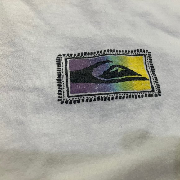 Quicksilver Boys size large white T-Shirt - Picture 2 of 4